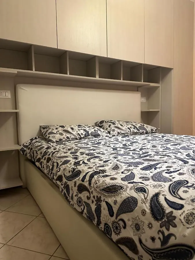 Home Navigli, Comfort E Design Milan Apartment